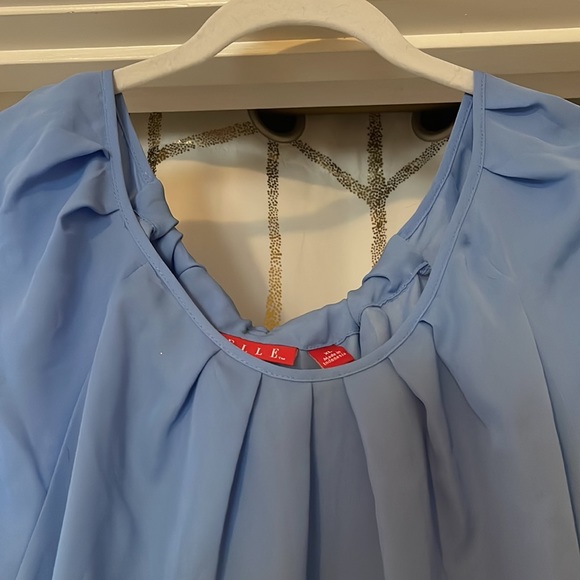 Short sleeve blouse - Picture 2 of 4